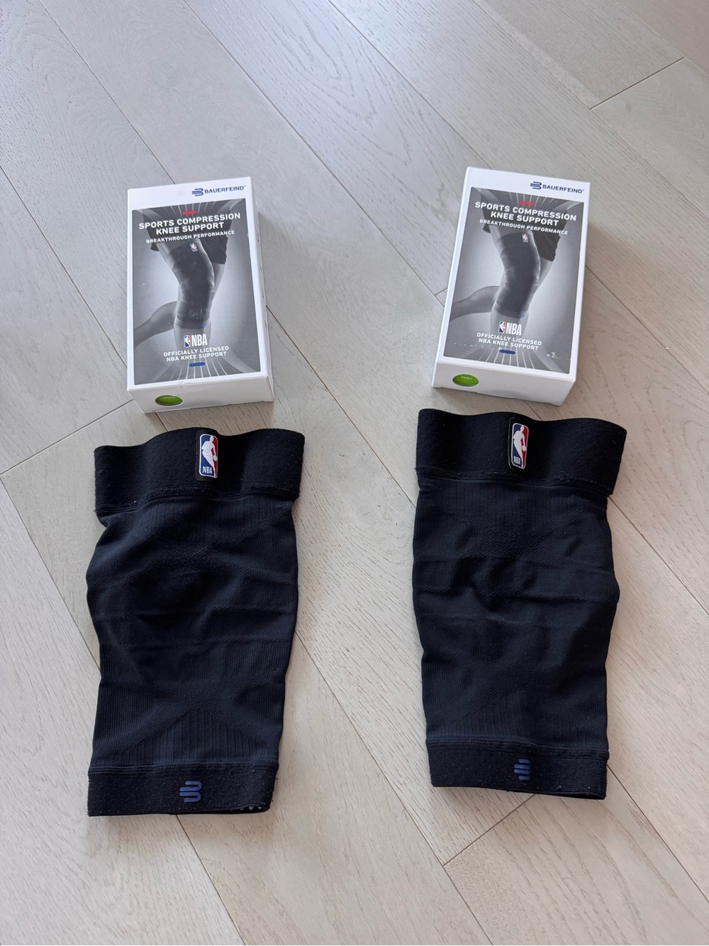 Bauerfeind Sports Compression Knee Support (Quantity = 2, Size = Large)